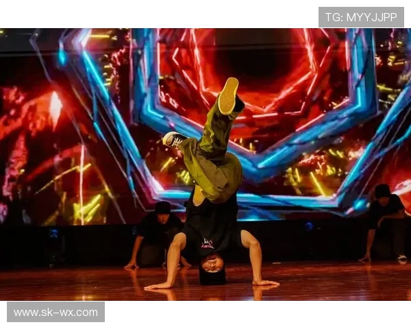 重庆极限运动队在世界街舞大赛中的默契配合与精彩表现分析